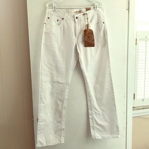 NWT Men’s White Jeans 33/30